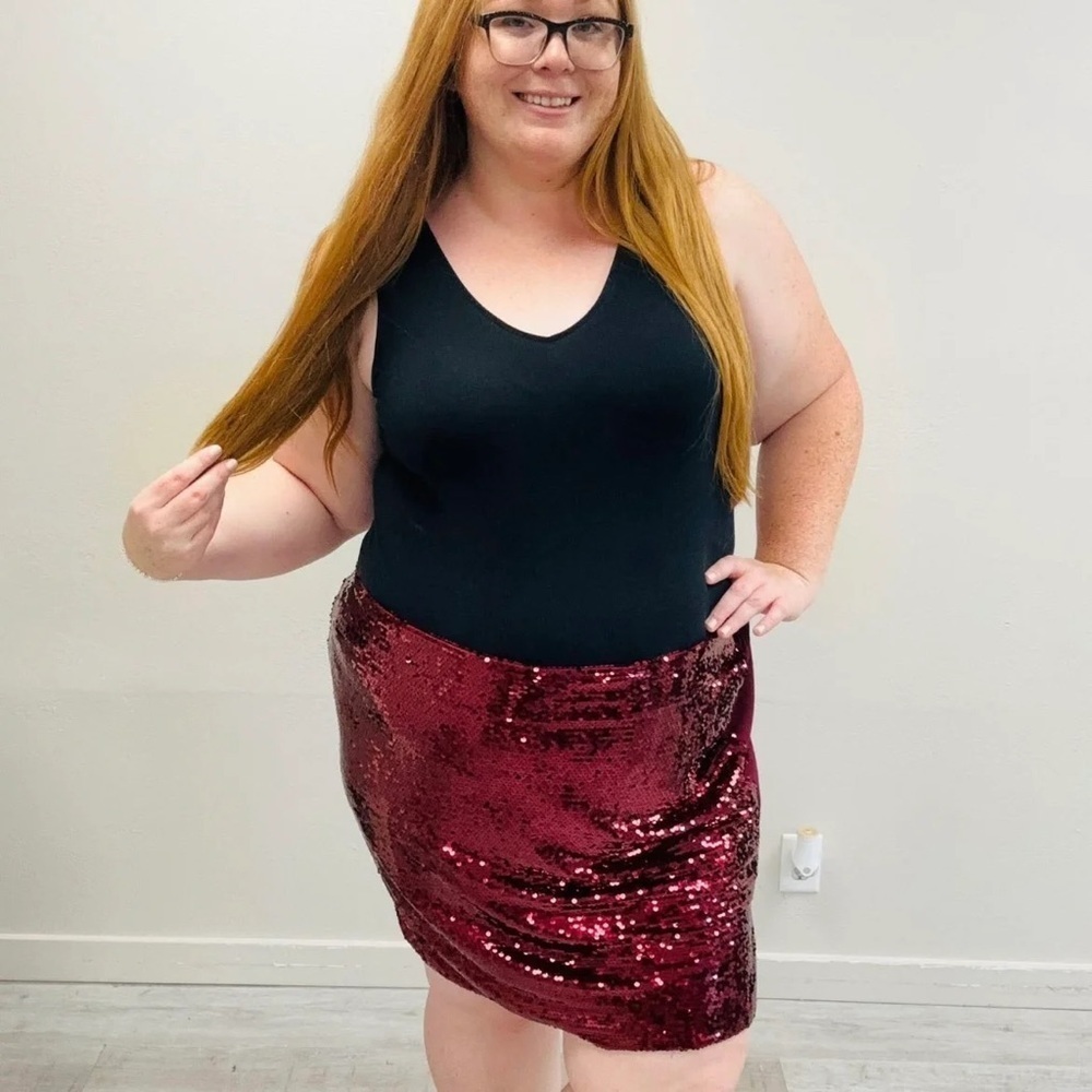 Chic Soul Red Sequin Skirt - Size 3X